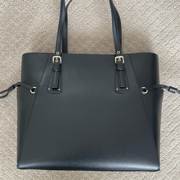 Michael Kors Black Voyager Tote Bag NWT!